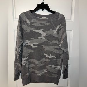 American Eagle Women’s Sweatshirt XS Jegging Fit